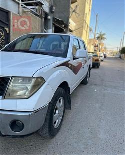 نیسان نەڤارا